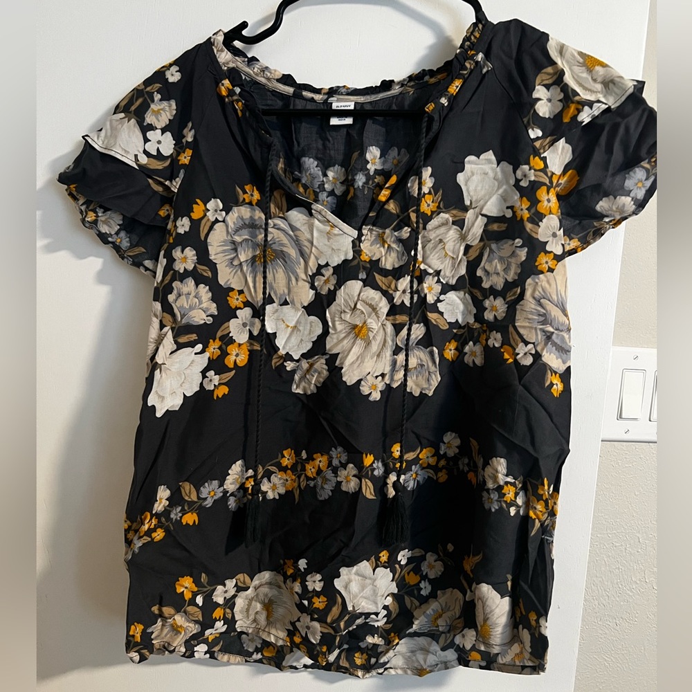 Old Navy Floral Blouse